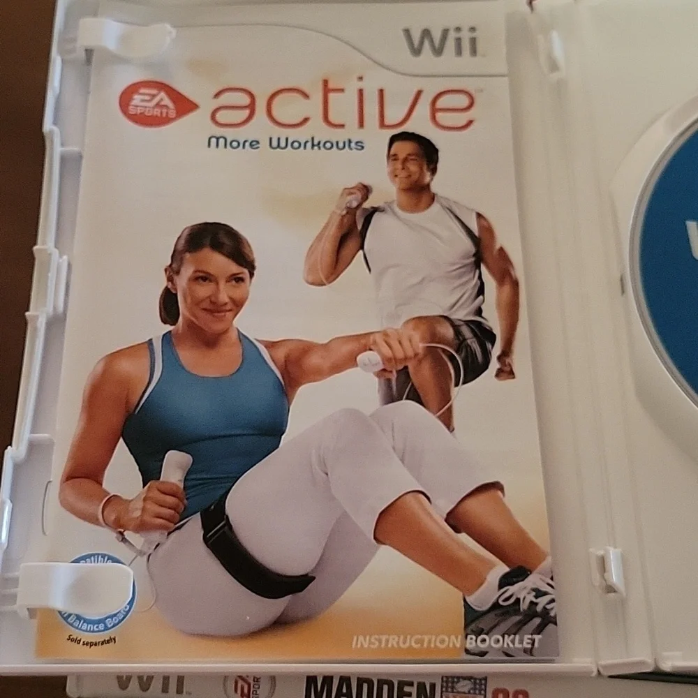 EA Sports active More Workouts - Wii Game No Visable Stratches Original Case